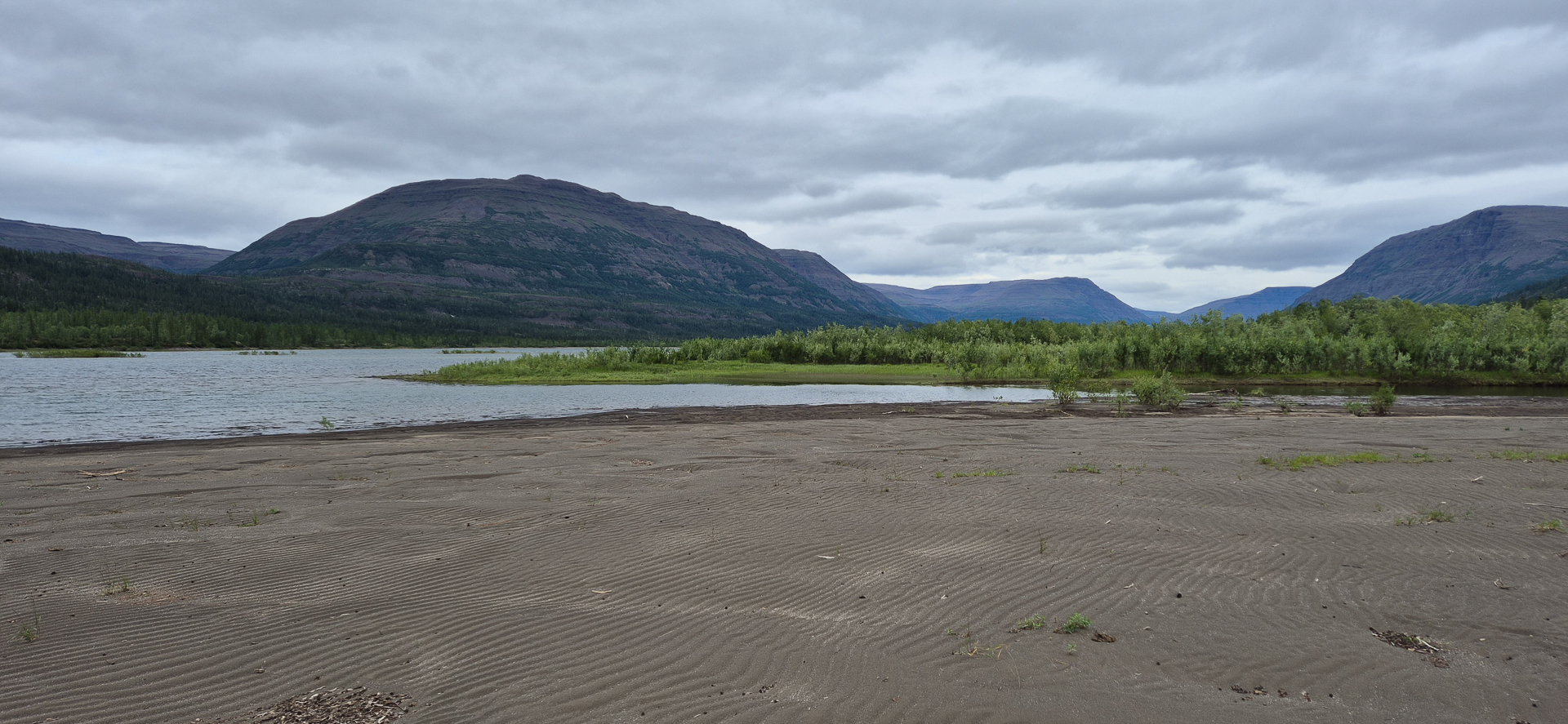 озеро Кутарамакан