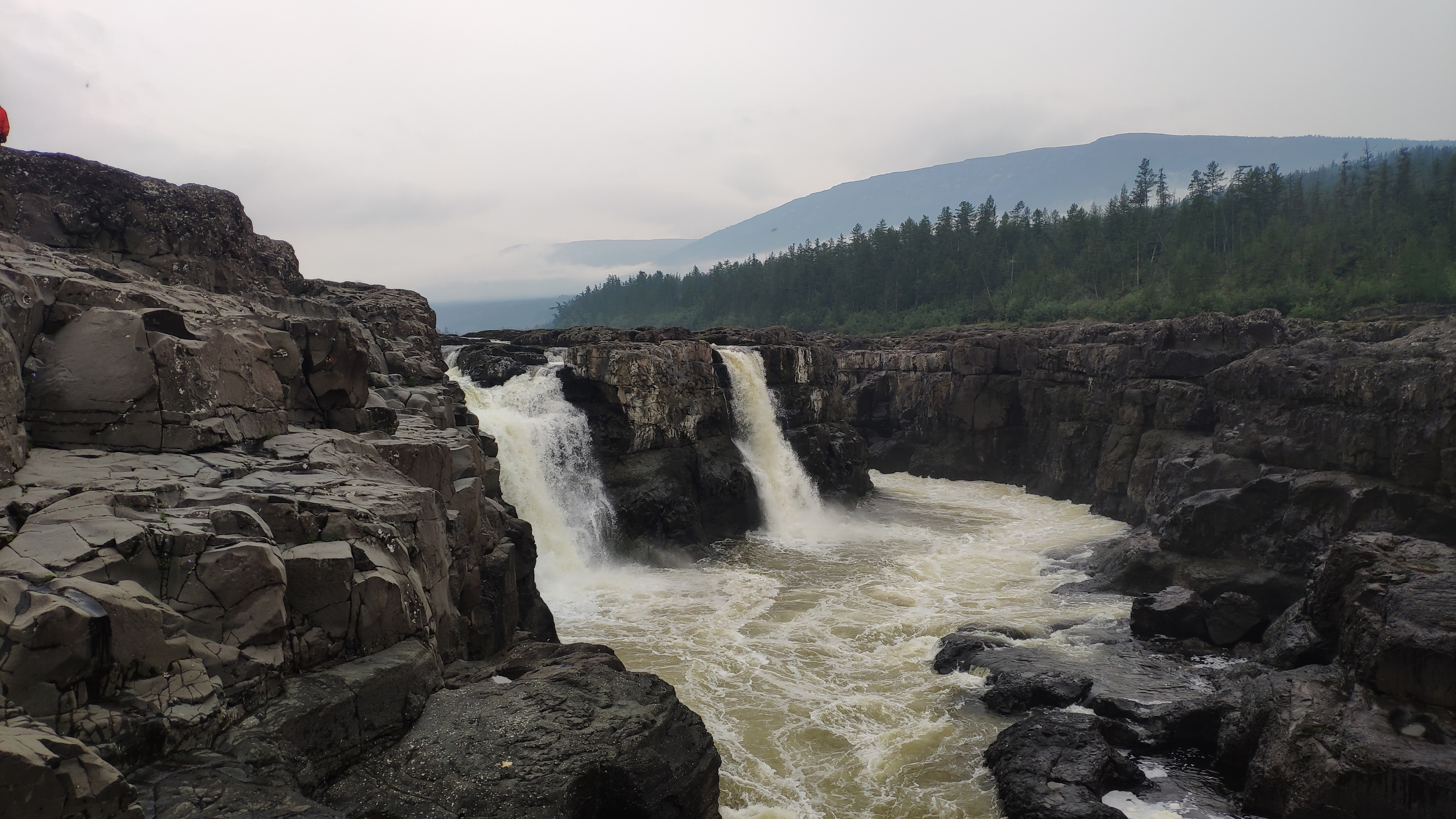Курейский водопад