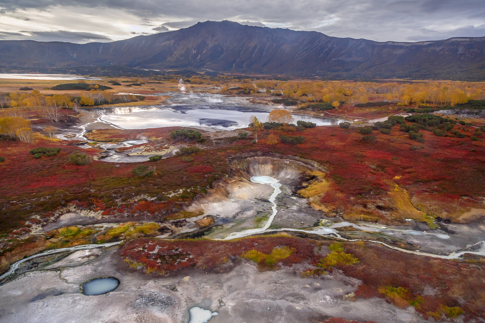 кальдера Узон