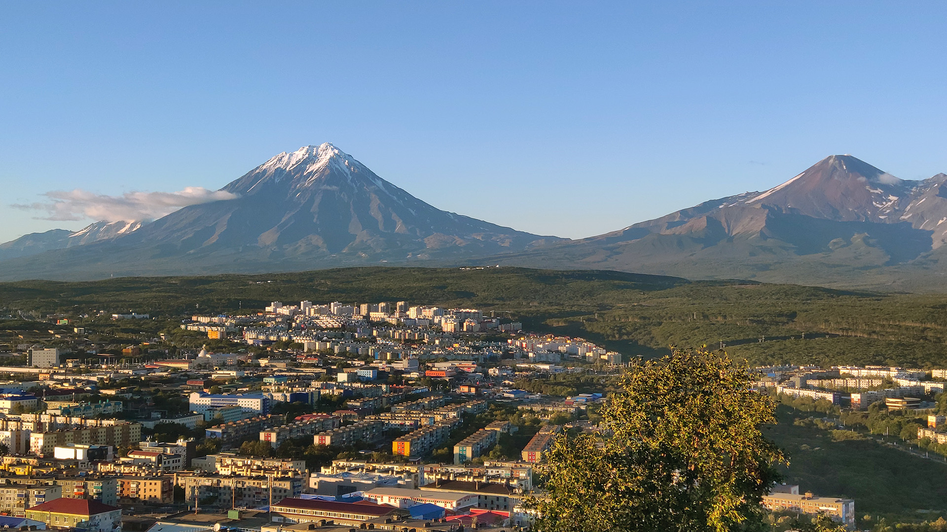 вид на Петропавловск-Камчатский